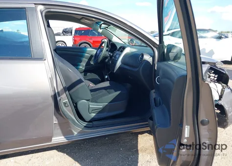 2016 Nissan Versa 1.6 S/1.6 S+/1.6 Sl/1.6 Sv from USA, damaged, VIN 3N1CN7AP7GL802886